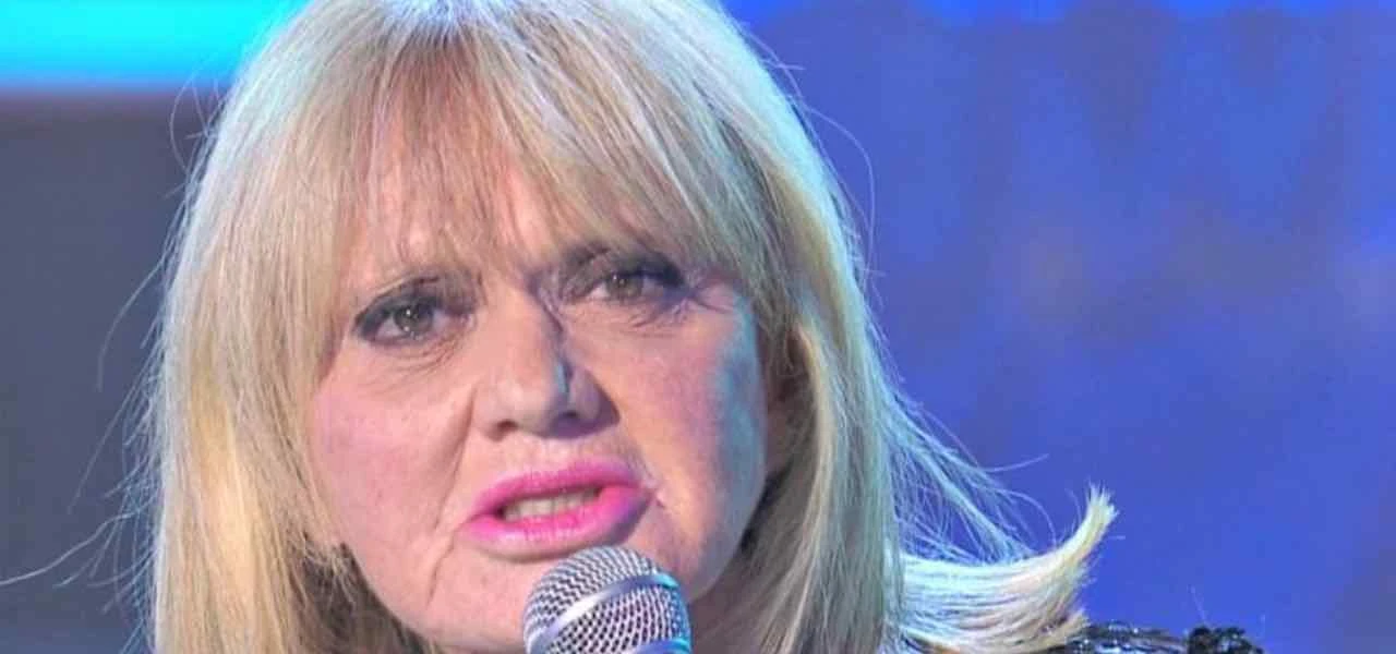 Rita Pavone distrutta parla del flop su Raidue: "Io condannata a morte"