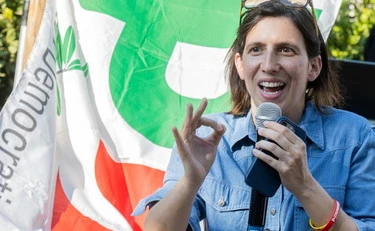 Forza Schlein, tieni duro per tutti noi