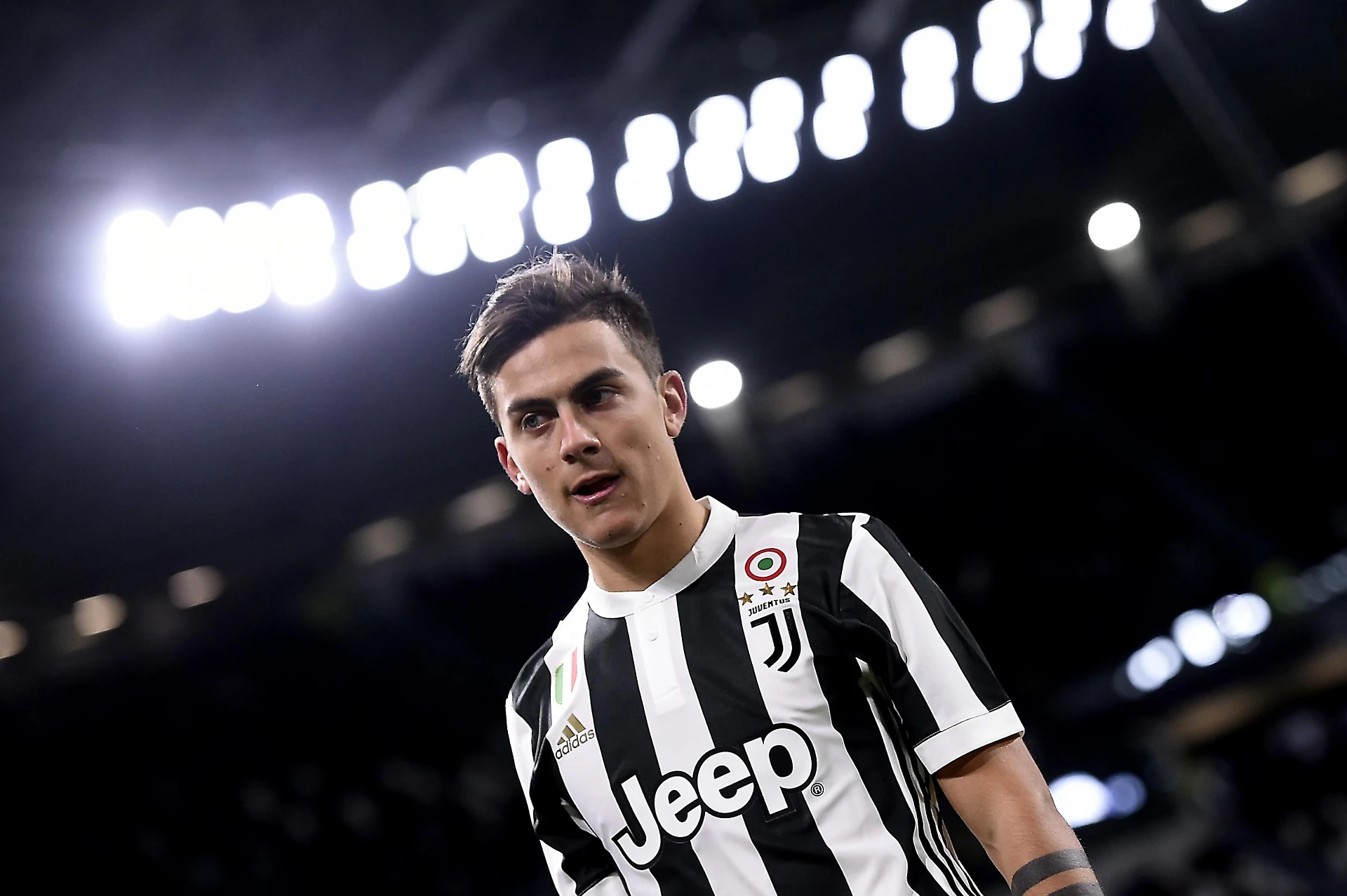 Dybala, la confessione dolorosa: "La verità è che un calciatore è un uomo solo"