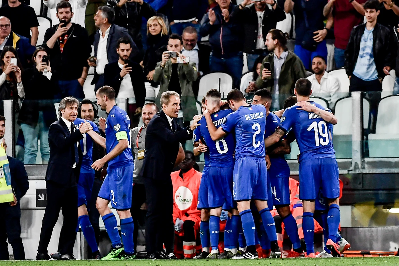 Insigne e Verratti in gol. L'Italia ribalta la Bosnia: il Mancio vince ancora
