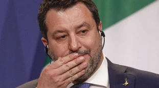 Matteo Salvini dopo il faccia a faccia con Mario Draghi: "Le sei regioni che devono riaprire, non si può vivere in rosso a vita"