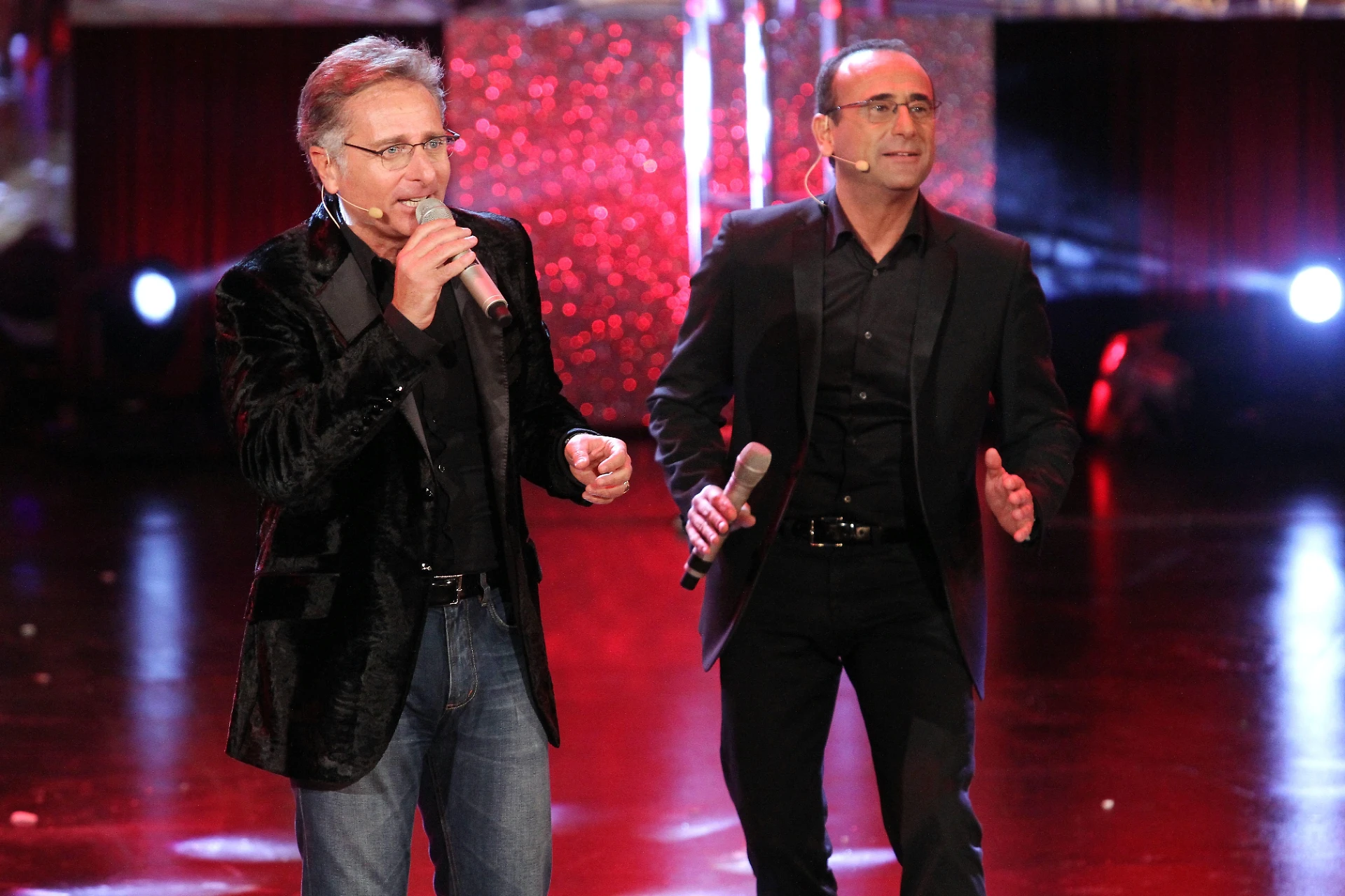 Tale e quale show, Carlo Conti e il nuovo rivale Paolo Bonolis: le contromisure per battere Scherzi a parte