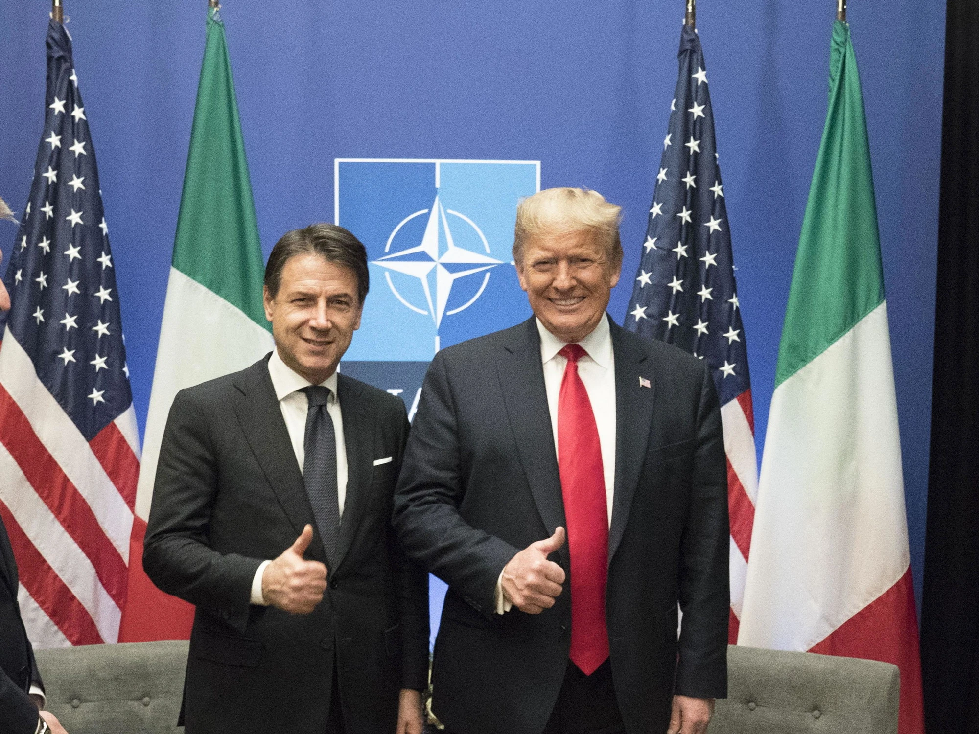 Zampolli, il centrodestra contro Conte: "Con che faccia accusa Meloni?"