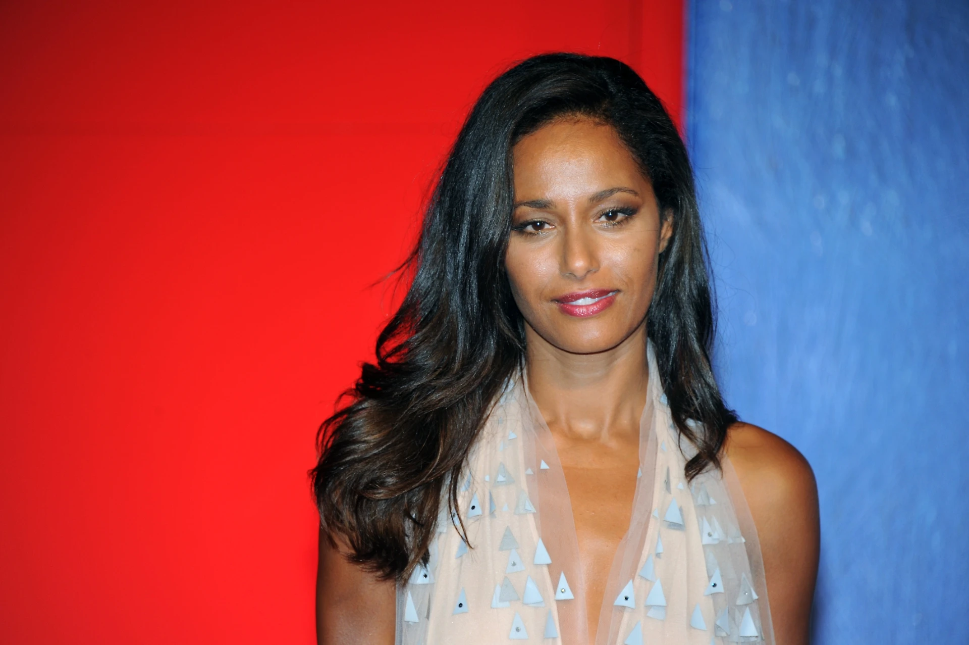Rula Jebreal, la giornalista ha deciso di entrare in politica: Renzi la vuole candidare alle Europee