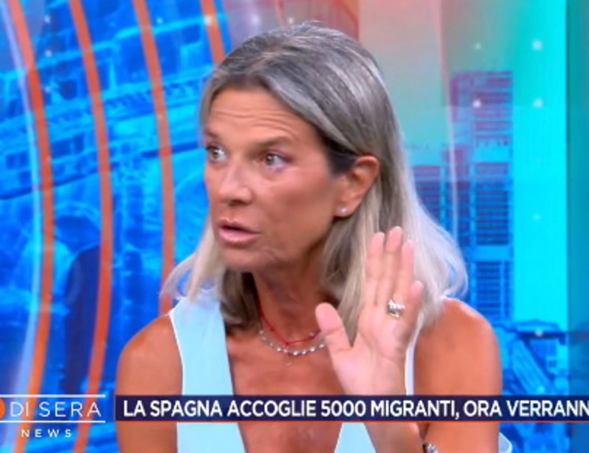 4 di Sera, Fusani fuori dalla realtà: "L'immigrazione? Strumentalizzazione politica"
