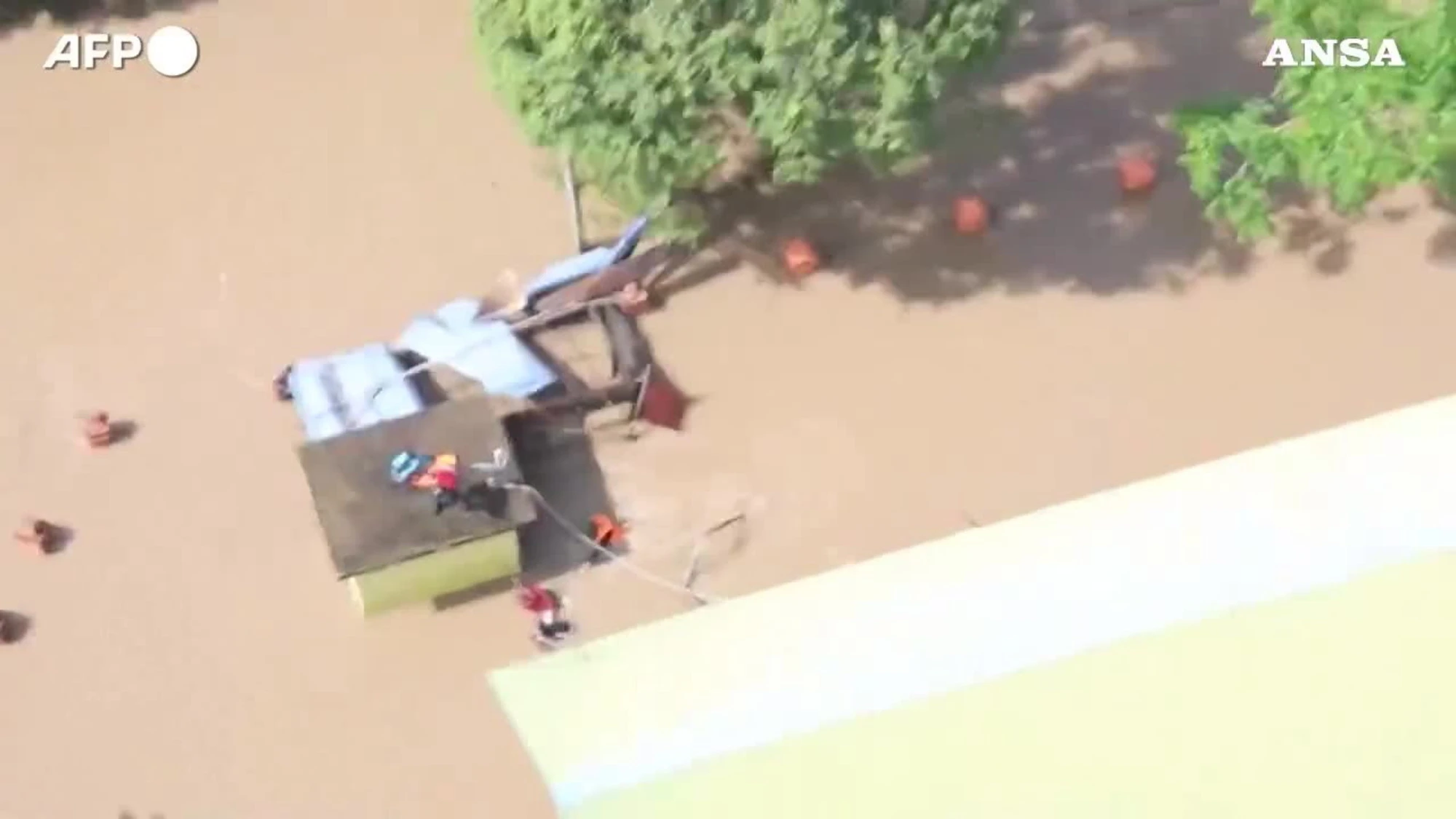 Sri Lanka, proseguono le operazioni di soccorso alla popolazione