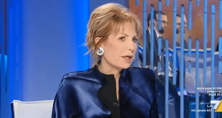 Lilli Gruber, processo a Otto e mezzo al grillino Buffagni: "Nostalgia del vaffa? Riforma fatta coi piedi"