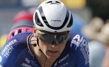 Tour, Van der Poel dÃ  spettacolo a Ussel