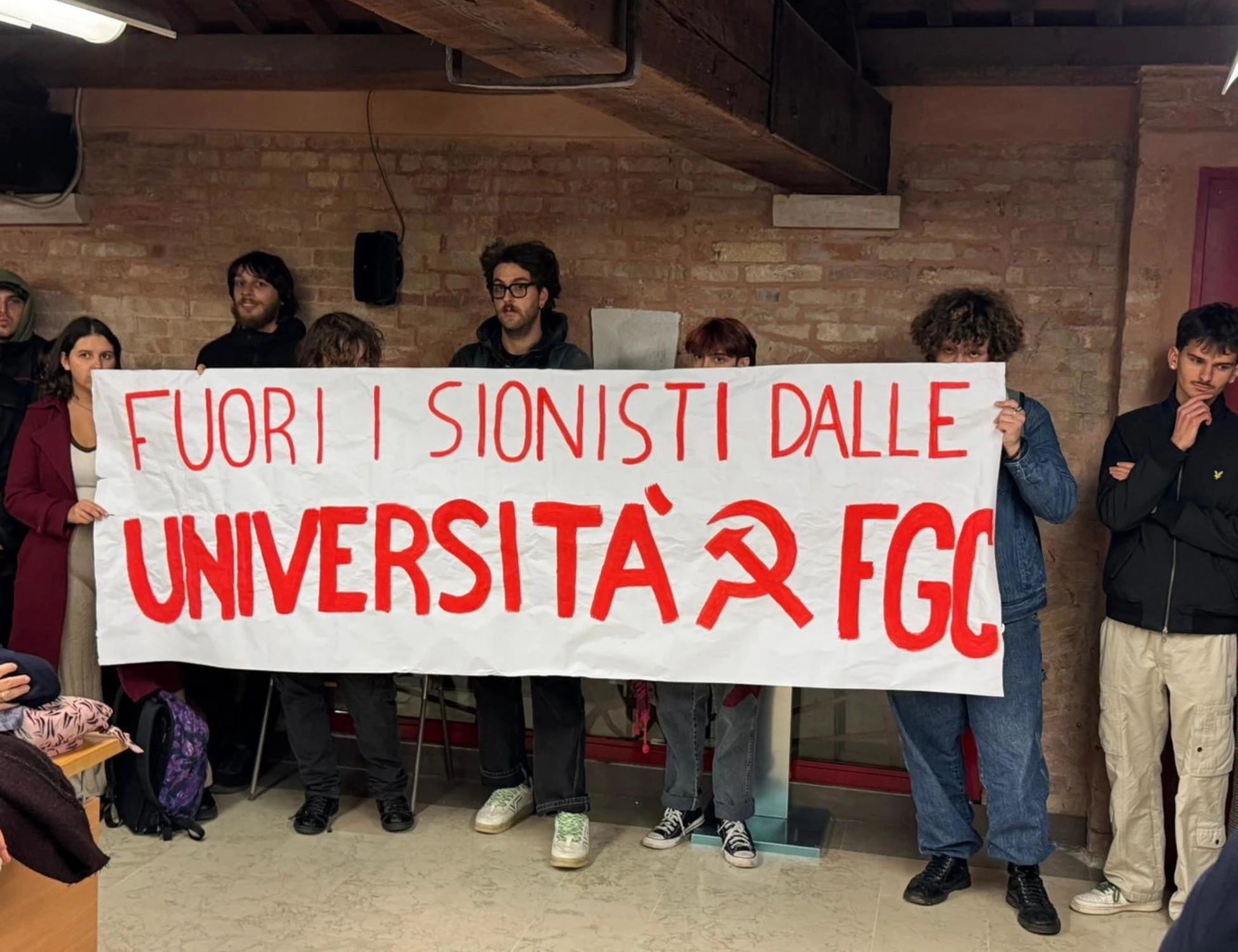 L'attacco a Fiano è il frutto della propaganda di Putin e Hamas