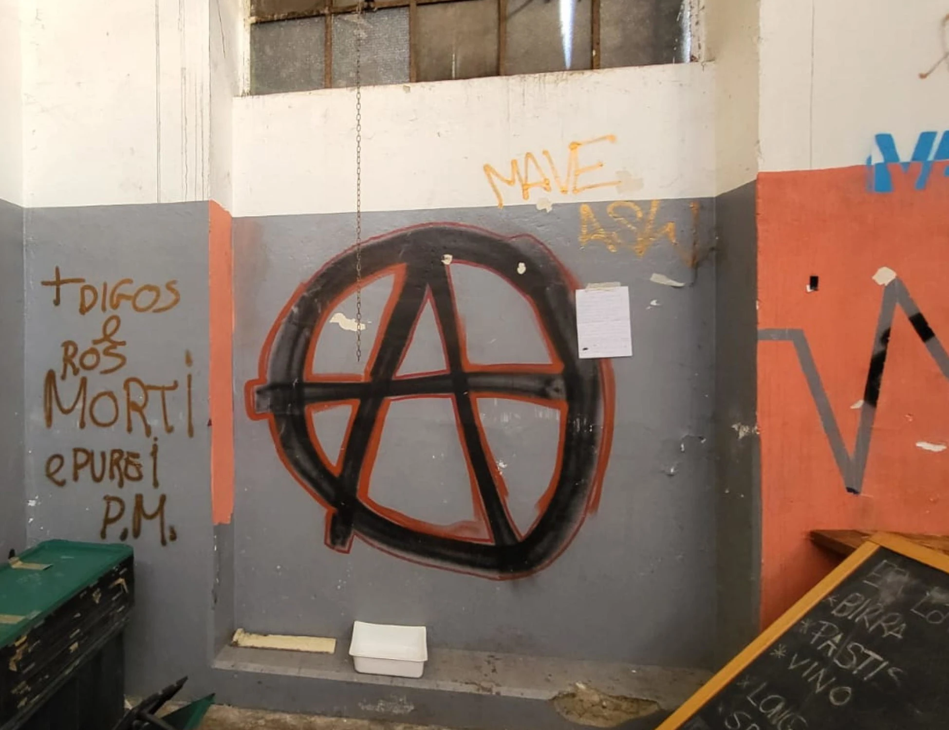 Anarchici, il generale Mario Mori: "Una minaccia da non sottovalutare"