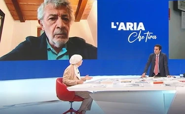 Ginevra Bompiani, "piacere un corno": fuori controllo diretta