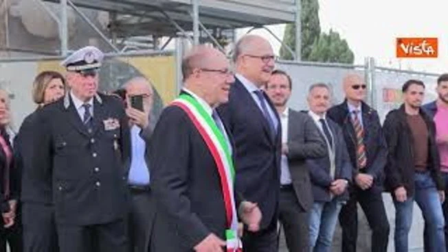 "Adesso ti comando", Verdone sindaco per un giorno scherza con Gualtieri