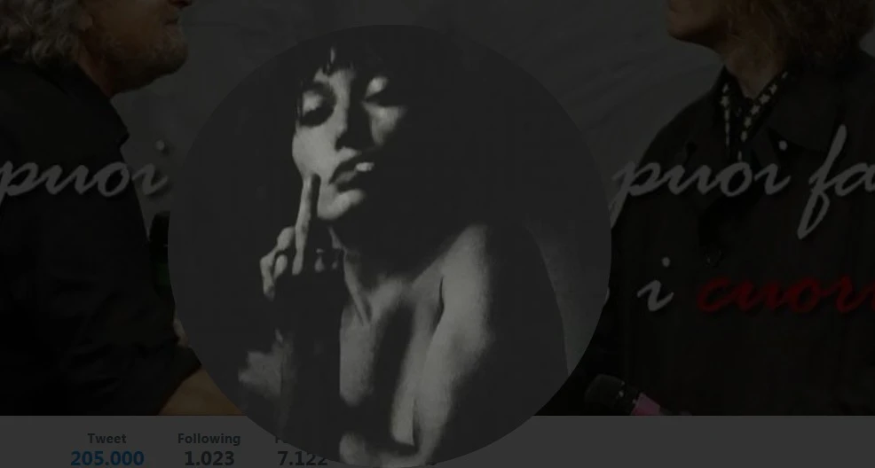 Vittorio Feltri incenerisce la grillina fanatica che lo insulta: "Bugiarda e falsaria"