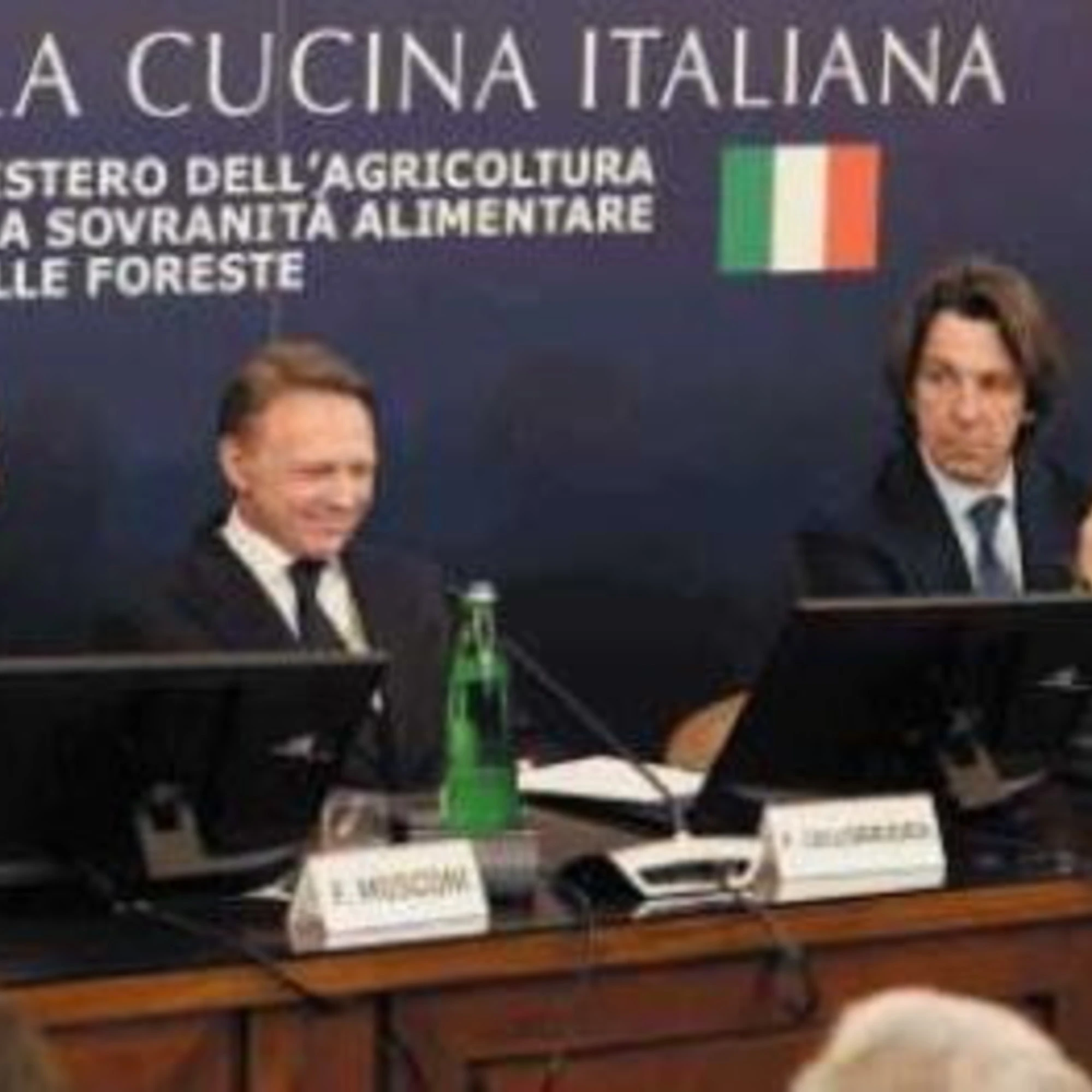 Il manifesto del cibo per celebrare la cucina italiana