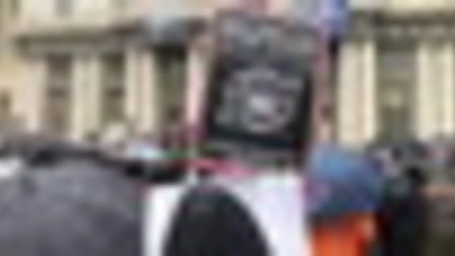 Genova, in piazza contro il regime in Iran: "Diamo voce al popolo"