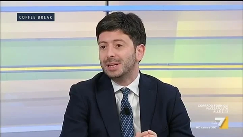 Alessandra Mussolini brutale con Speranza: "Lui alla Salute? Uno si deve grattare quando lo sente"