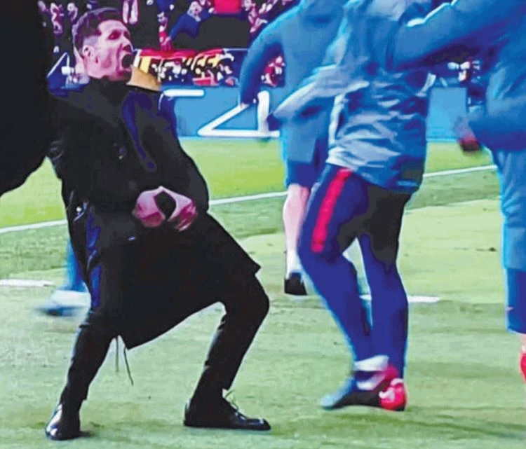 Diego Simeone, Giuseppe Cruciani sta con el Cholo: &quot;Il gestaccio alla Juve? Perché non va attaccato&quot;