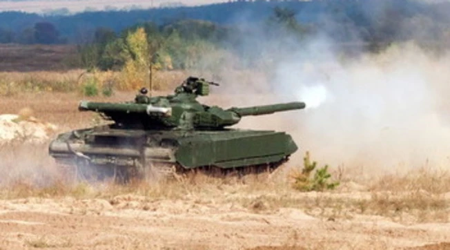 Russia, ogni giorno paghiamo 180 tank a Vladimir Putin: perché l'Europa è sotto il tacco dello zar