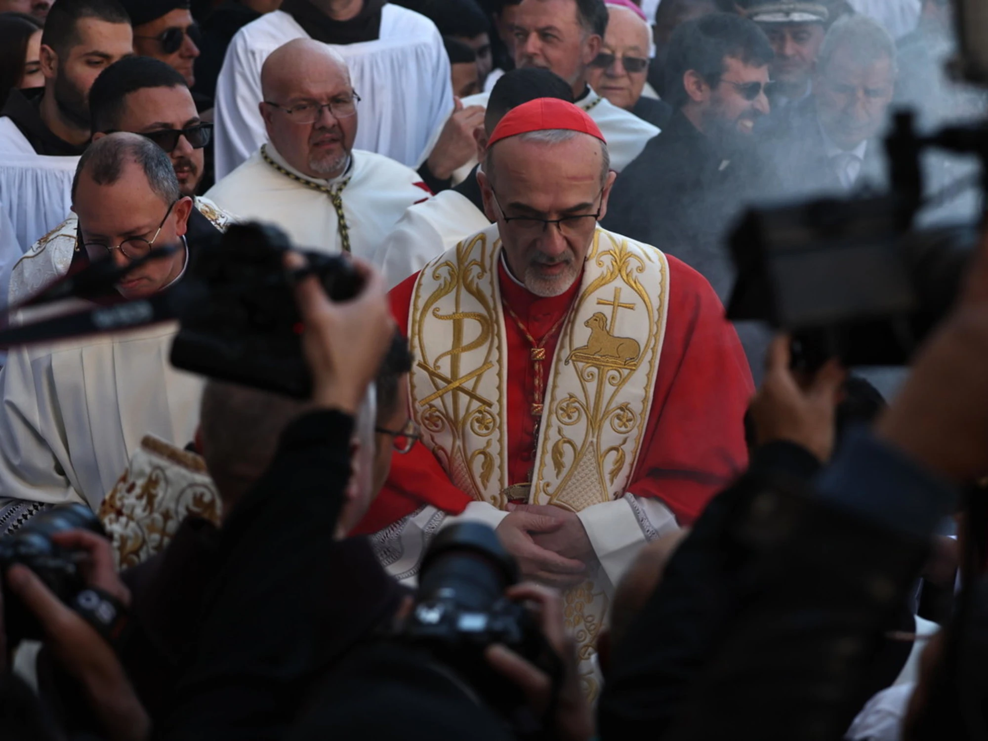 Israele, esplode il caso Pizzaballa: Tajani convoca l'ambasciatore, Meloni esprime vicinanza al cardinale