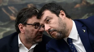 Matteo Salvini, i sondaggi in rosso agitano la Lega: "Dobbiamo essere pronti a tutto", il messaggio ai parlamentari