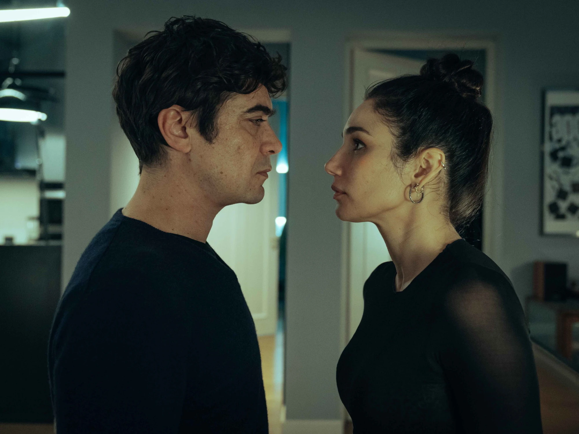 “Muori di lei”, il nuovo film di Stefano Sardo. Protagonista Riccardo  Scamarcio, l'uomo del “desiderio”