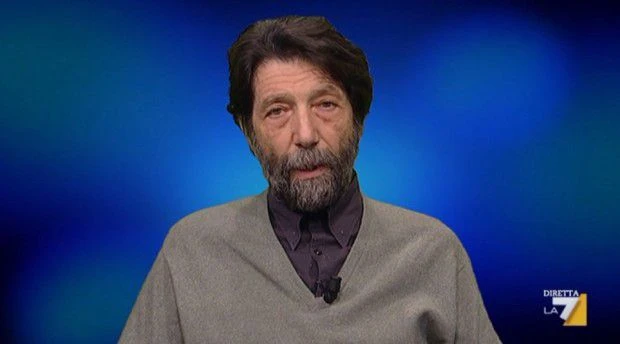 Massimo Cacciari, la violenza fuori controllo in campagna elettorale: "La colpa è dei politici incapaci"