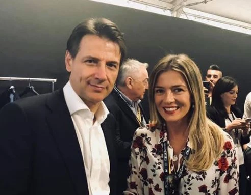 Sara Marcozzi, lo sfondone della grillina su Conte e Pertini. E la Meloni la umilia. "Ora ho capito a chi..."