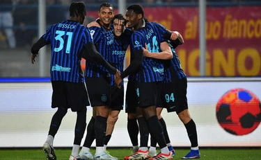 Serie A, riscatto Inter: Lecce battuto 2-0 e il Milan ora è a -10