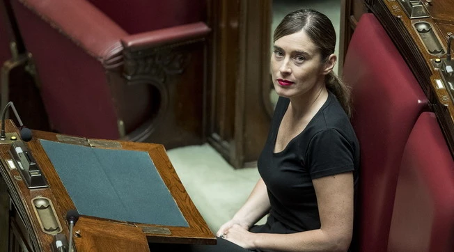 Maria Elena Boschi, il retroscena di Augusto Minzolini: "Si intratteneva a Montecitorio con Rixi della Lega". Nuove intese?