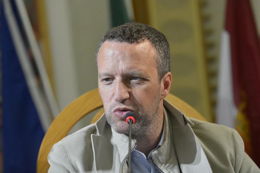 Flavio Tosi: "Il successo della Lega è merito di Matteo Salvini, Berlusconi? Asfissiante"