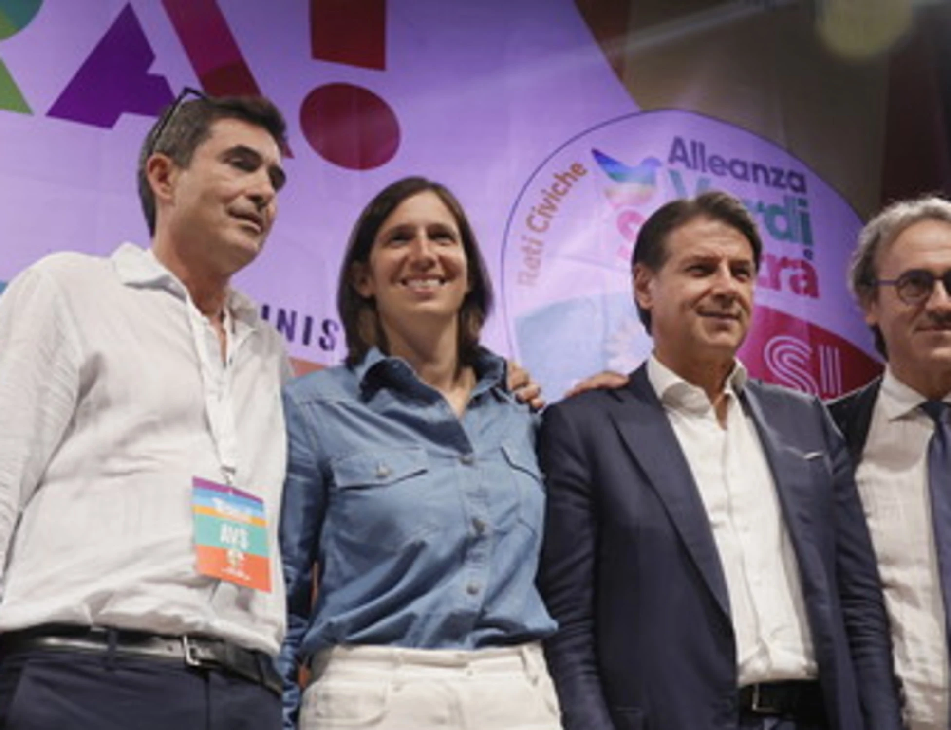 Sondaggio, boom FdI: chi crolla a sinistra