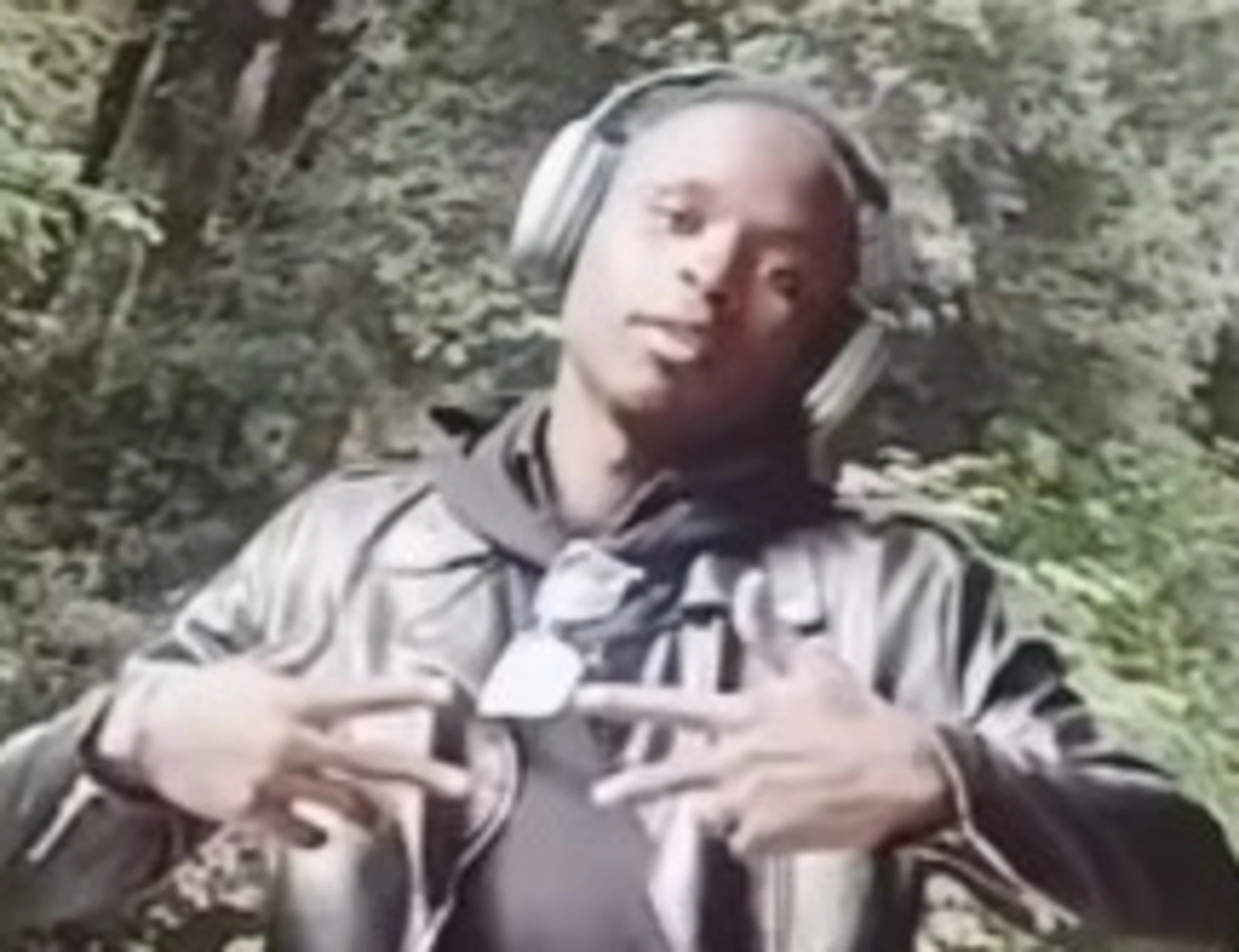 "Silvia Sardone incinta di me": la canzone del migrante indigna la Lega