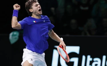 Coppa Davis, vince l'Italia 2 a 0: Spagna battuta in finale grazie a Berrettini e Cobolli