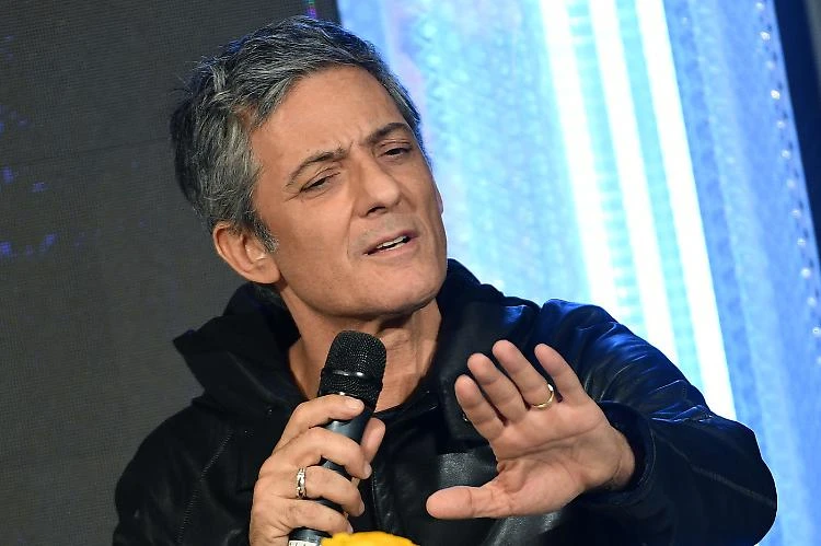 Fiorello sullo spoiler di Sky: "Riprovevole", la rabbia e il sospetto