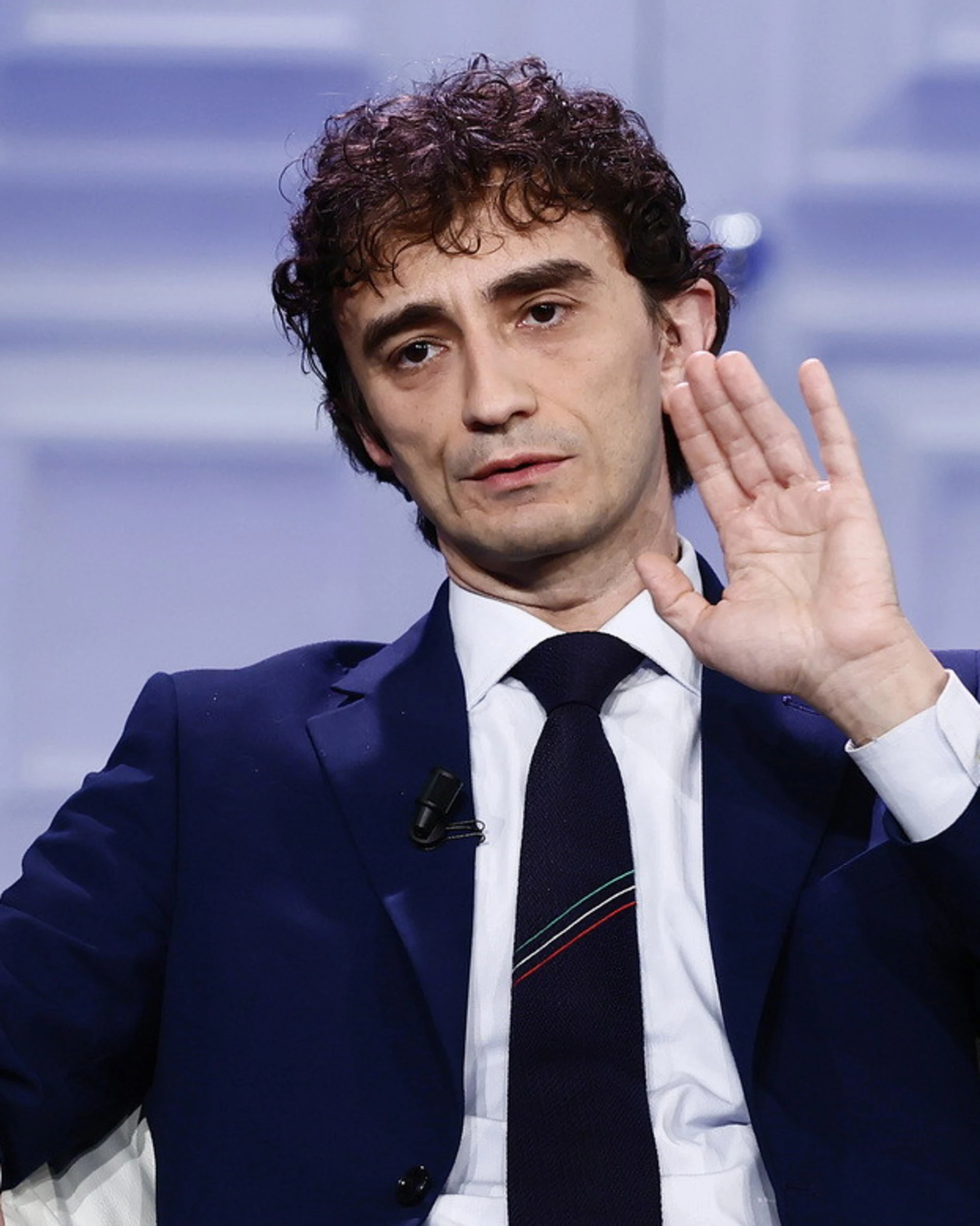 Porta a Porta, Bignami smaschera il dem Furfaro: "Con chi stavi"