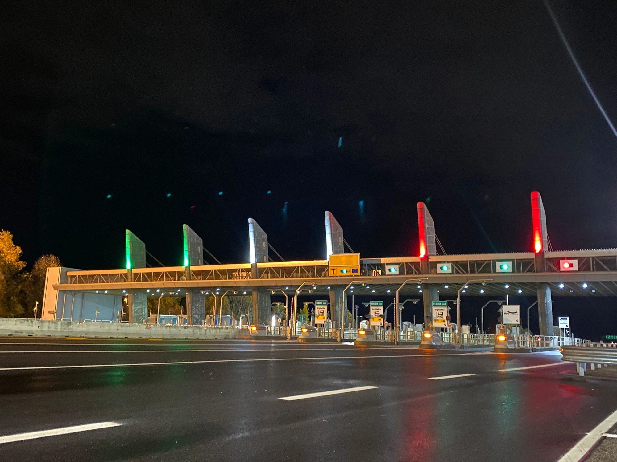 MILANO-CORTINA 2026: ASPI, IL TRICOLORE SUI CASELLI PORTE DI ACCESSO AI GIOCHI