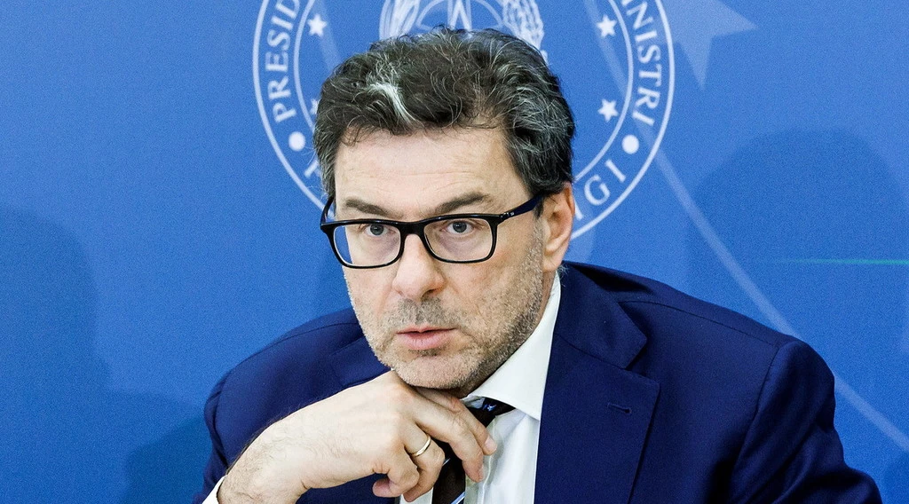 Manovra, Giorgetti: "Pensioni? Nessuna riforma tiene con questa denatalità"