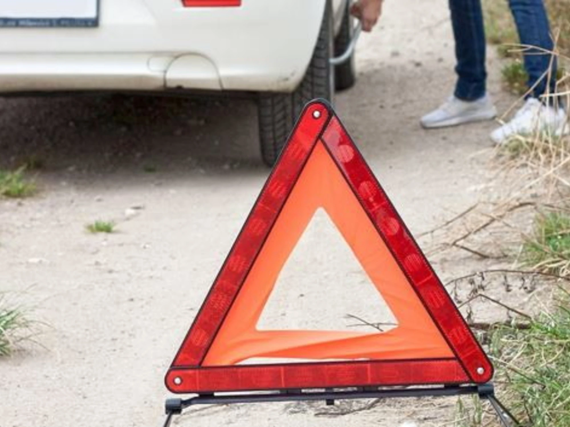 La falsa avvocata degli incidenti: caccia in tutta Roma