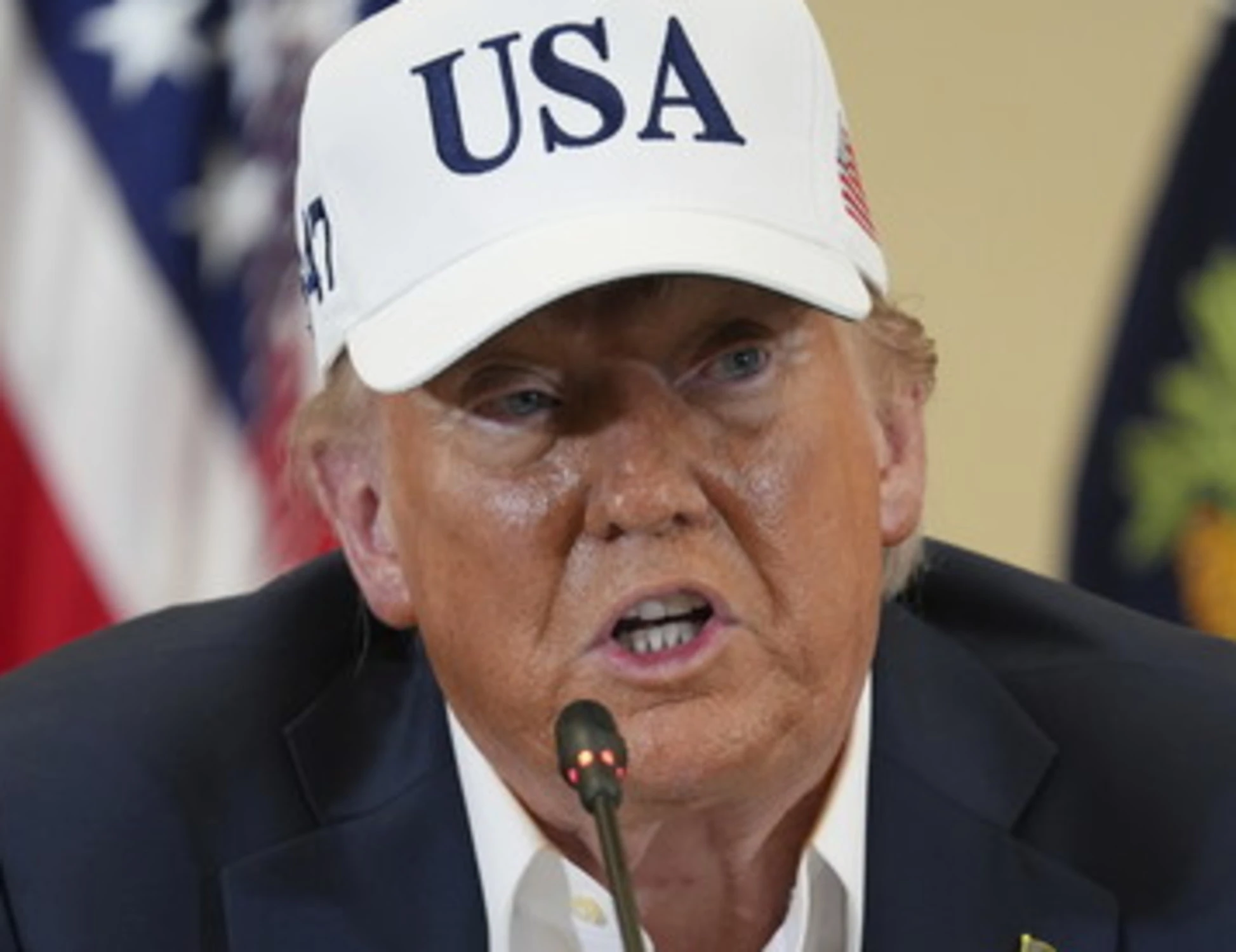 Donald Trump, "dazi del 30% all'Europa dal 1° agosto": bomba dagli Usa