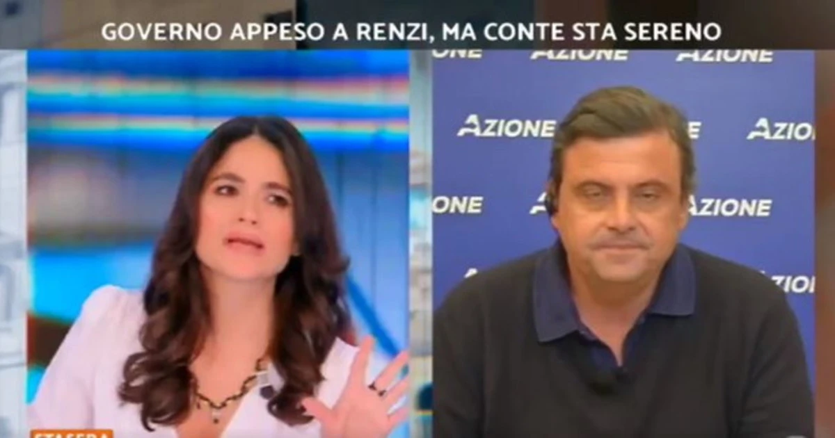 Stasera Italia, Carlo Calenda boccia l'operato del governo Conte: "Siamo il Paese che ha più mortalità e più danni economici"