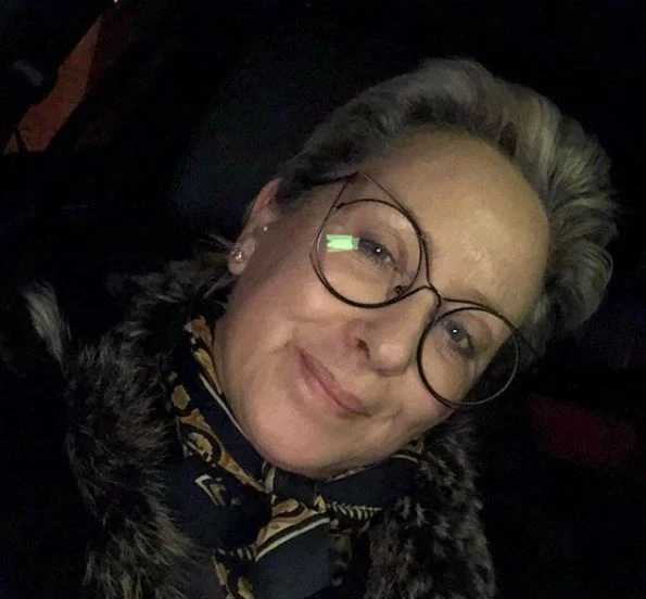 "Quando tornerò sulla terra". Carolyn Smith e il cancro, il messaggio da lacrime della star di Ballando