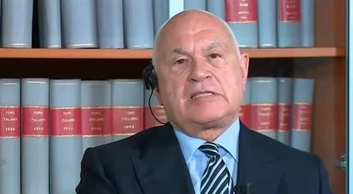 Carlo Nordio contro le Ong: "Sono porti sicuri anche quelli tedeschi e francesi. Dietro c'è il crimine"