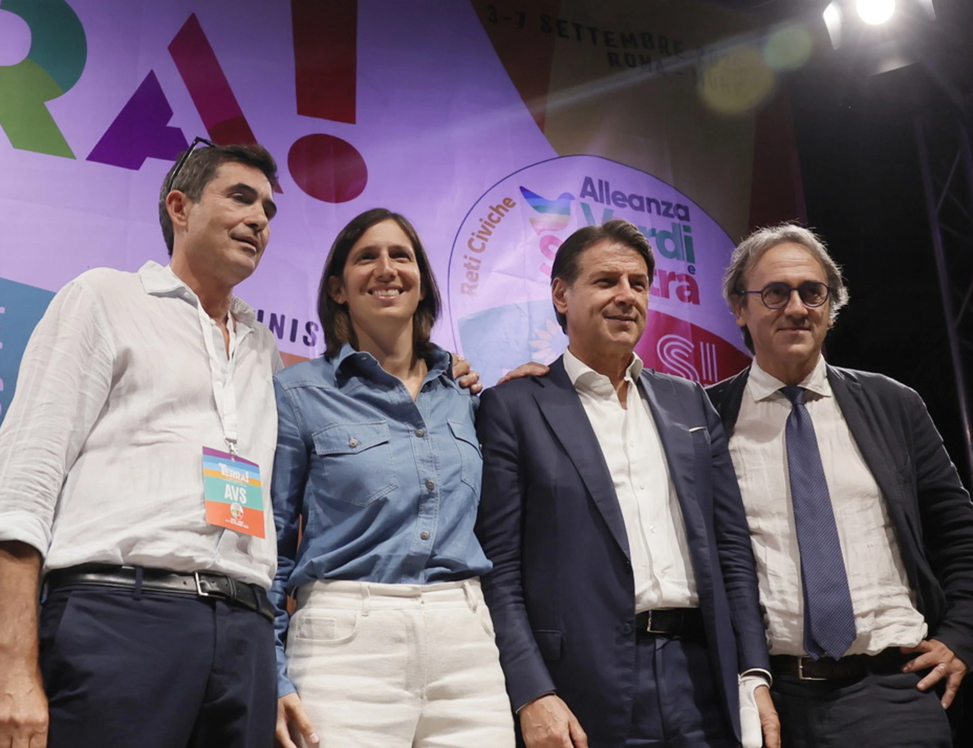 Sondaggio Noto per Porta a Porta: Pd, M5s e Avs in caduta libera, cresce FdI