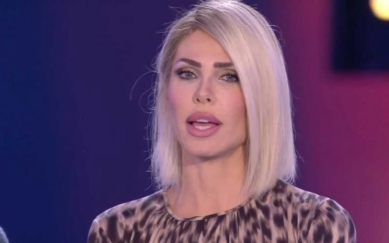 Grande Fratello Vip, Ilary Blasi si ritira dalla tv per un anno: al suo posto Barbara D'Urso?