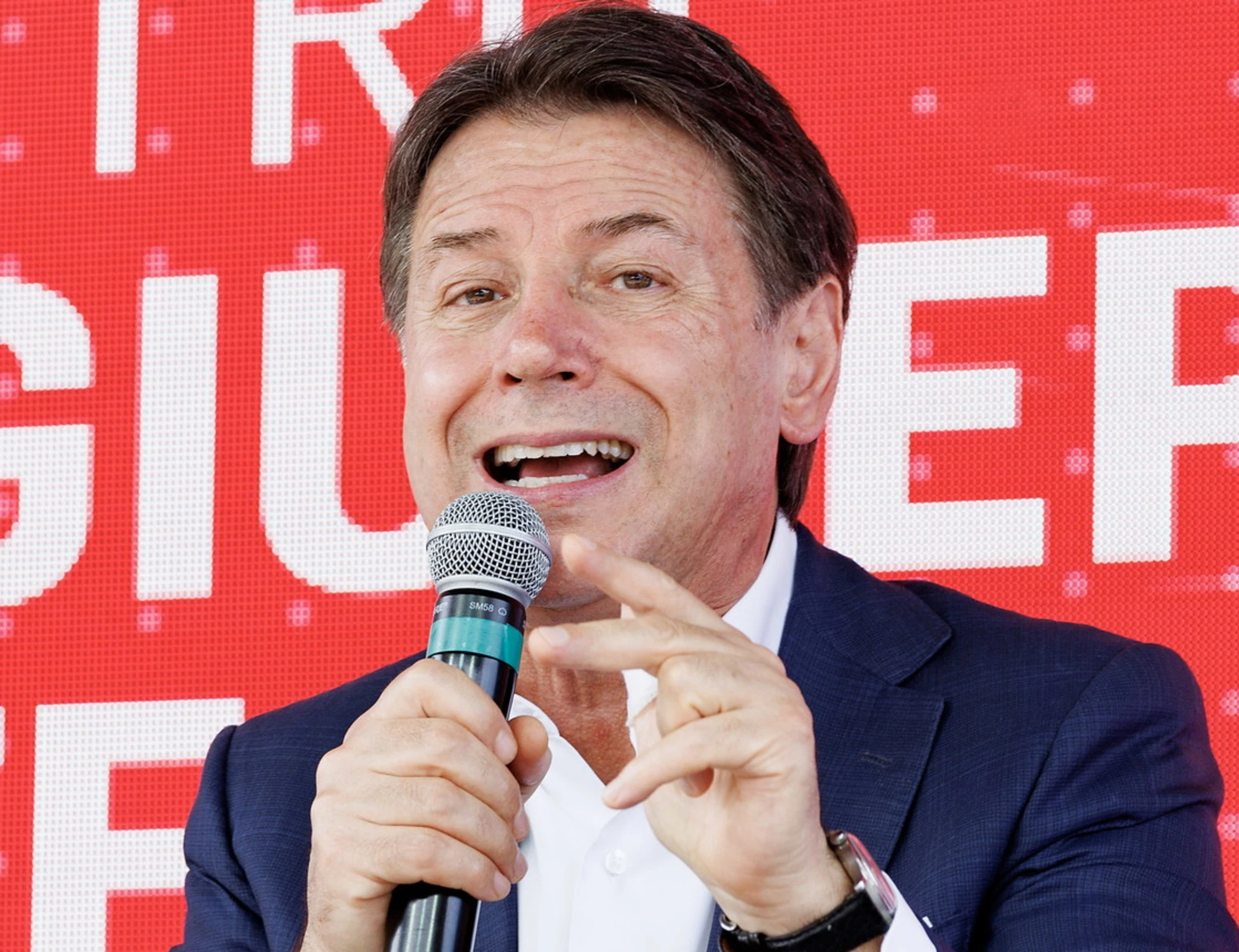 Flotilla, Giuseppe Conte: "E il patriottismo del governo?". Subito zittito: si muove la Marina