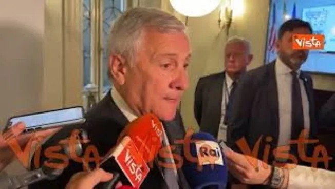 Tajani: Necessario dialogo con Iran, incontrerò Ministro degli Esteri per Hormuz