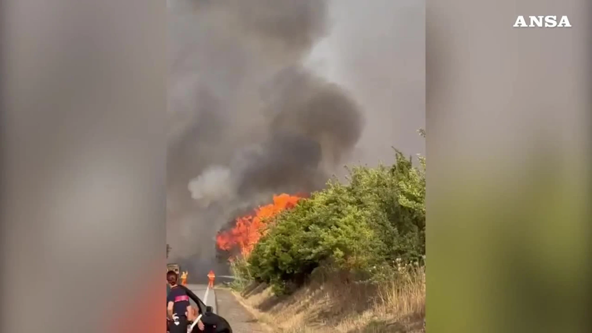Incendio tra Nuorese e Oristanese, in fumo circa 500 ettari
