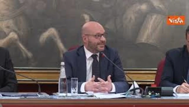 Lorenzo Fontana: Roggero non è candidabile, sulla grazia decide il Colle