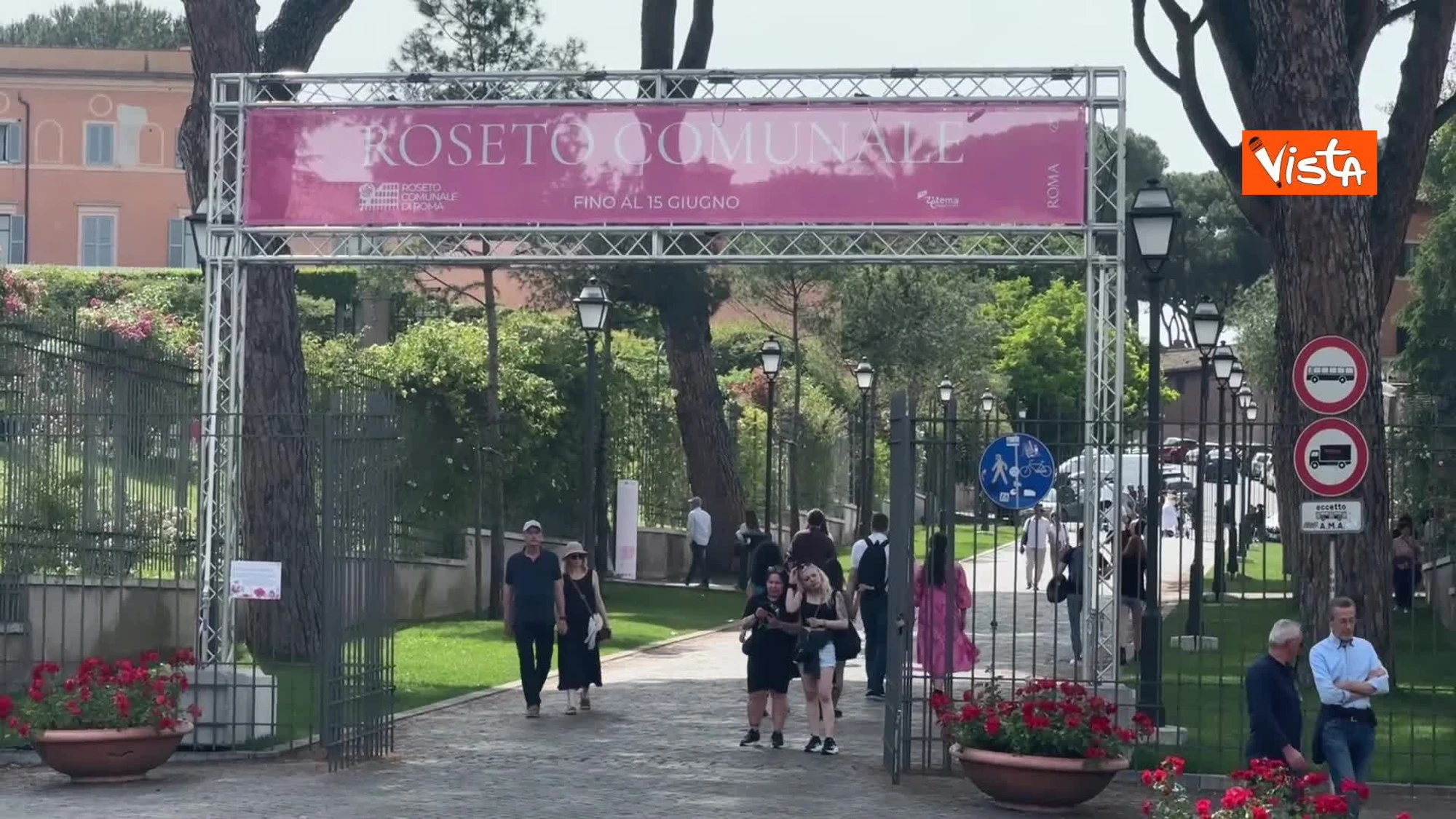 Circo Massimo, torna a fiorire il Giardino delle Rose