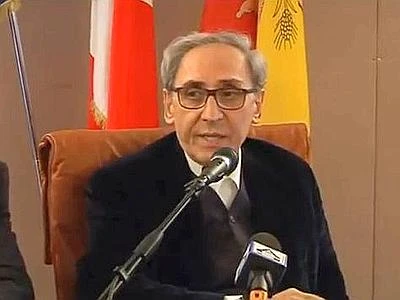 Franco Battiato: "Grillo sta dando uno scossone, concordo con Celentano"